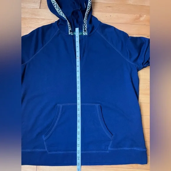 LRL Lauren Jeans‎ Women's Navy Blue Hoodie 100% cotton 1X size Lace V Neck top - Picture 7 of 17